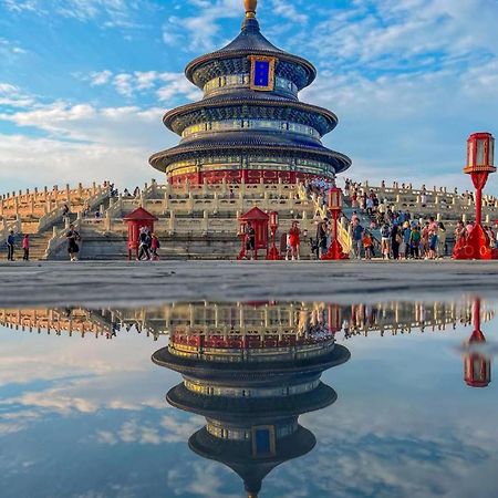 East Sacred Hotel ᴸᴱo---Foreign Accept---Tourism Service English-Speaking 丨 Near Tiananmen Forbidden City丨very Close To Metro Zhangzizhong And Beixinqiao 丨european Foot Ball English丨free Advance Tickets And Laundry Drying Service Coffee Snacks بكين المظهر الخارجي الصورة