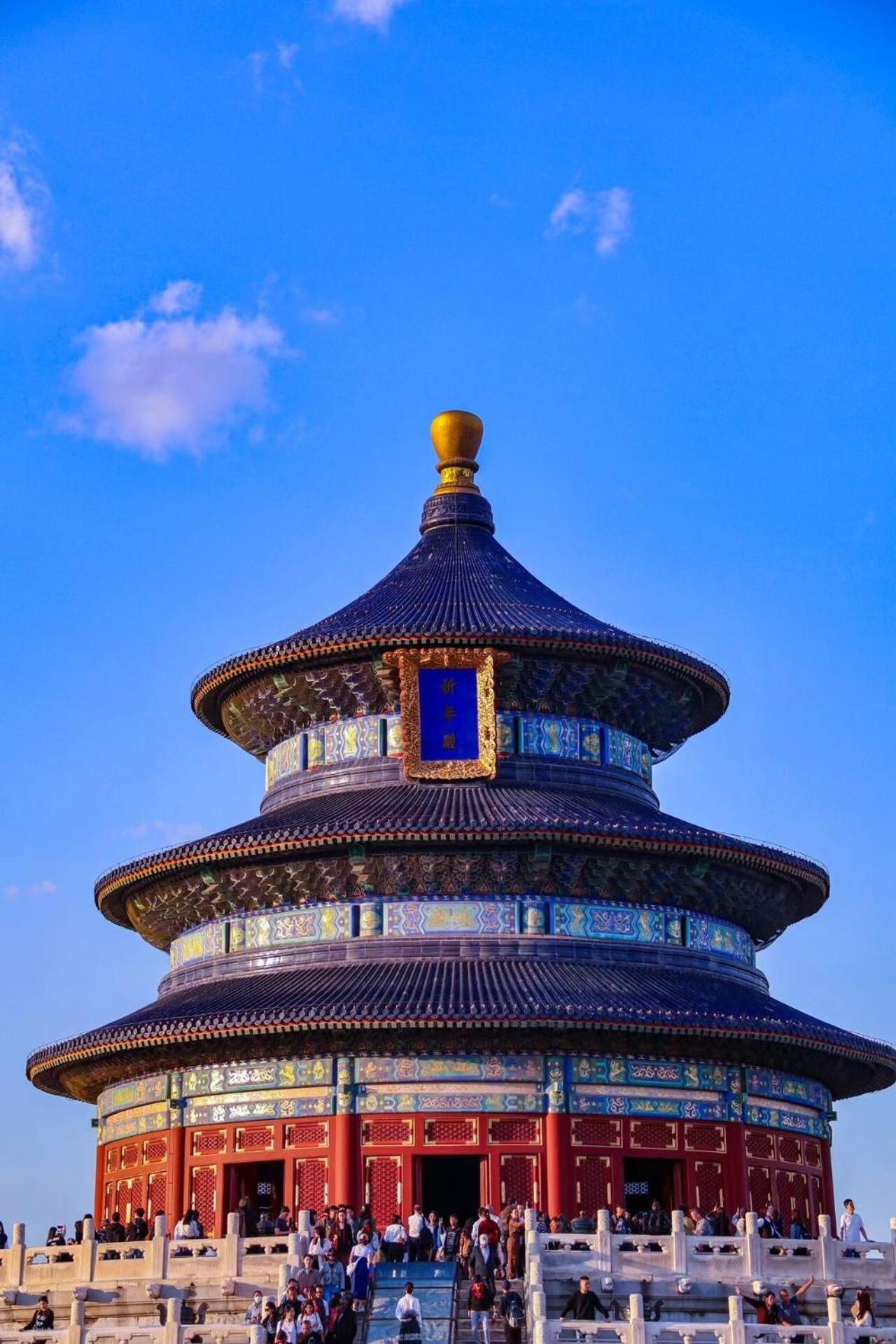 East Sacred Hotel ᴸᴱo---Foreign Accept---Tourism Service English-Speaking 丨 Near Tiananmen Forbidden City丨very Close To Metro Zhangzizhong And Beixinqiao 丨european Foot Ball English丨free Advance Tickets And Laundry Drying Service Coffee Snacks بكين المظهر الخارجي الصورة