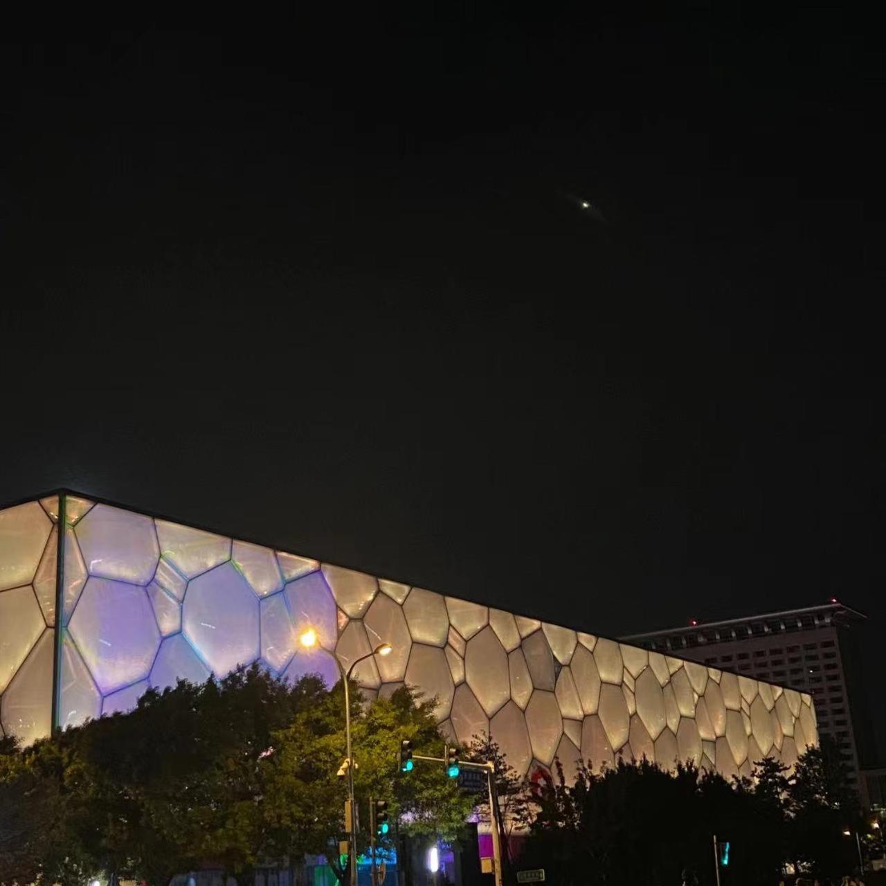 East Sacred Hotel ᴸᴱo---Foreign Accept---Tourism Service English-Speaking 丨 Near Tiananmen Forbidden City丨very Close To Metro Zhangzizhong And Beixinqiao 丨european Foot Ball English丨free Advance Tickets And Laundry Drying Service Coffee Snacks بكين المظهر الخارجي الصورة