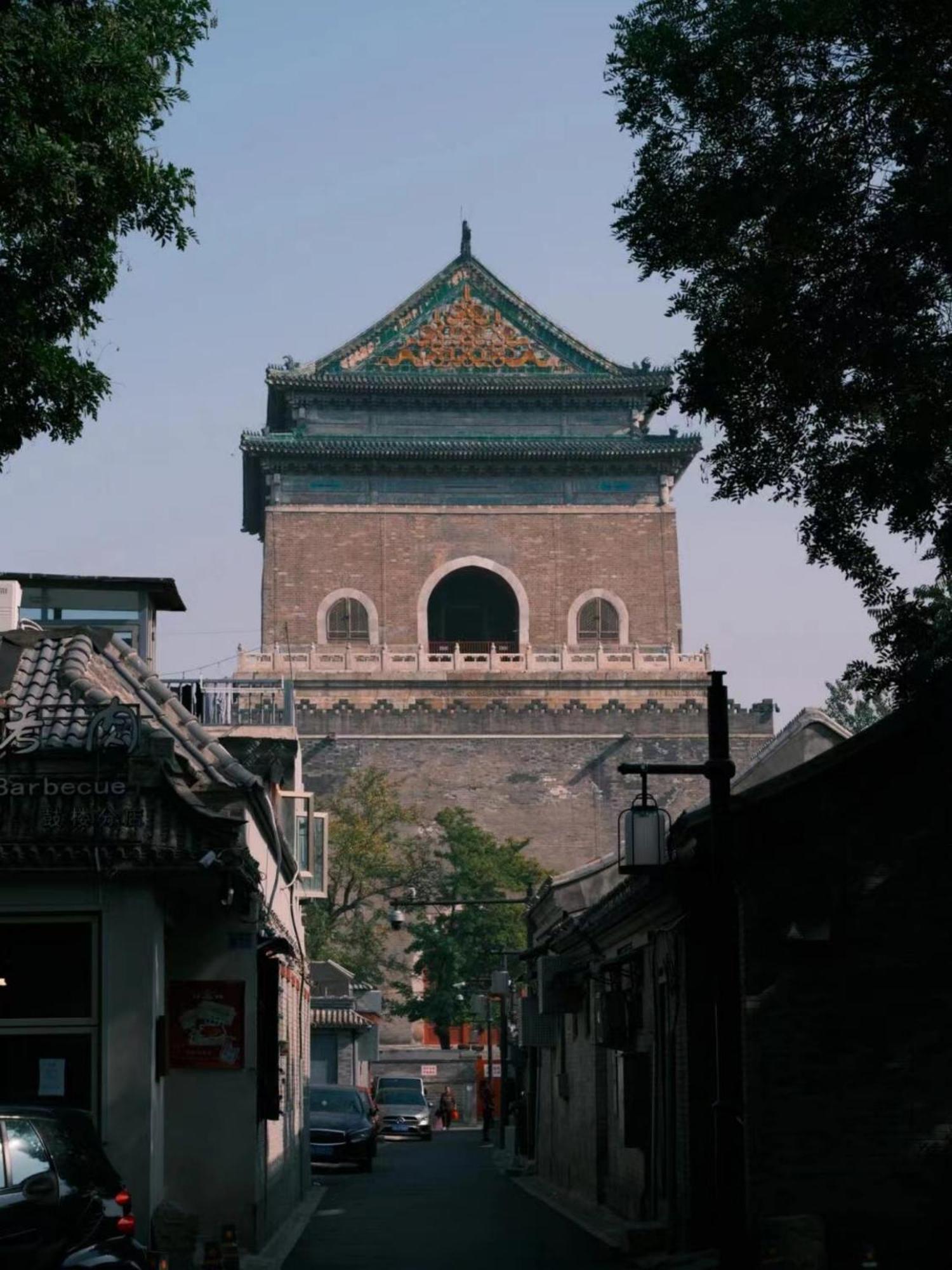 East Sacred Hotel ᴸᴱo---Foreign Accept---Tourism Service English-Speaking 丨 Near Tiananmen Forbidden City丨very Close To Metro Zhangzizhong And Beixinqiao 丨european Foot Ball English丨free Advance Tickets And Laundry Drying Service Coffee Snacks بكين المظهر الخارجي الصورة